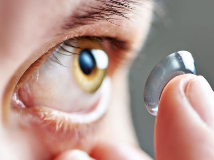 contact-lenses-naseri,لنر تماسی, دکتر محمد ناصری چشم